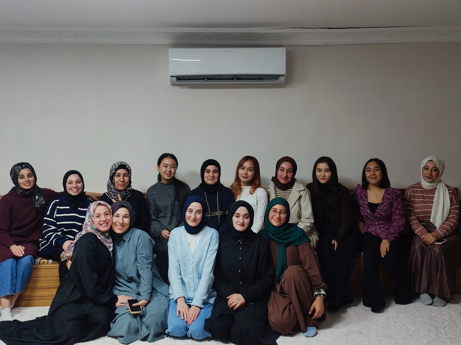 Anadolu öğrenci Birliğinden Anlamlı Veda Etkinliği