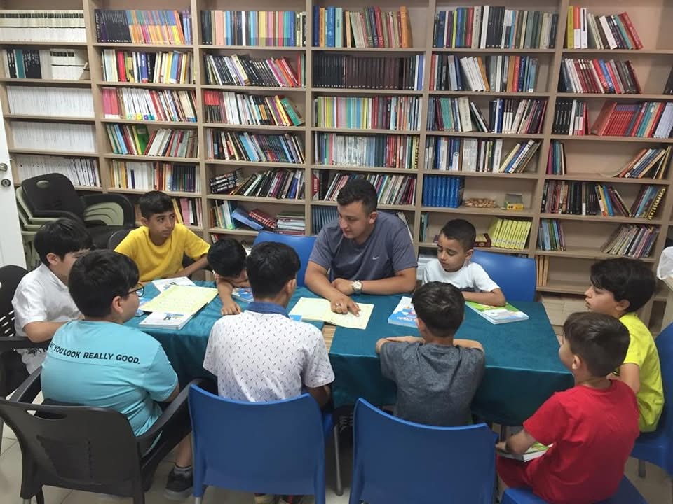 Yaz kursunda öğrenciler eğlenceli anlar yaşıyor